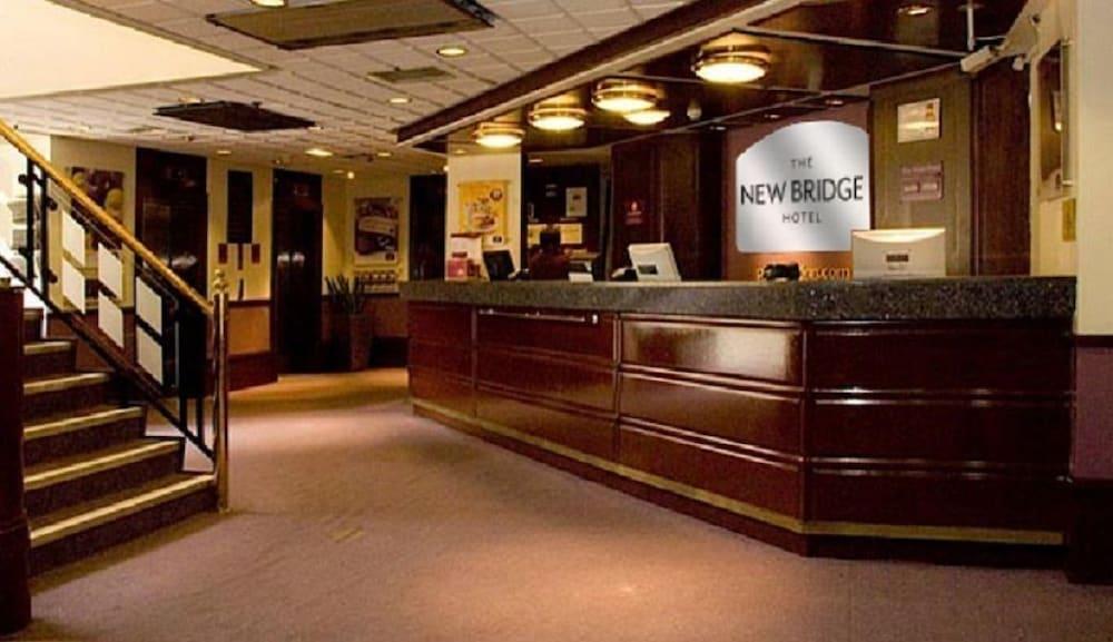 Newbridge Hotel Нюкасъл ъпон Тайн Екстериор снимка